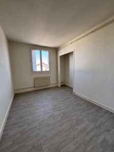 Appartement Rue Roland Champenier à Vierzon