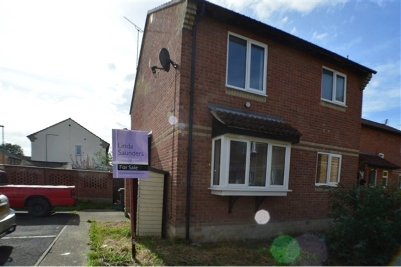 House Janson Close in Bridgwater