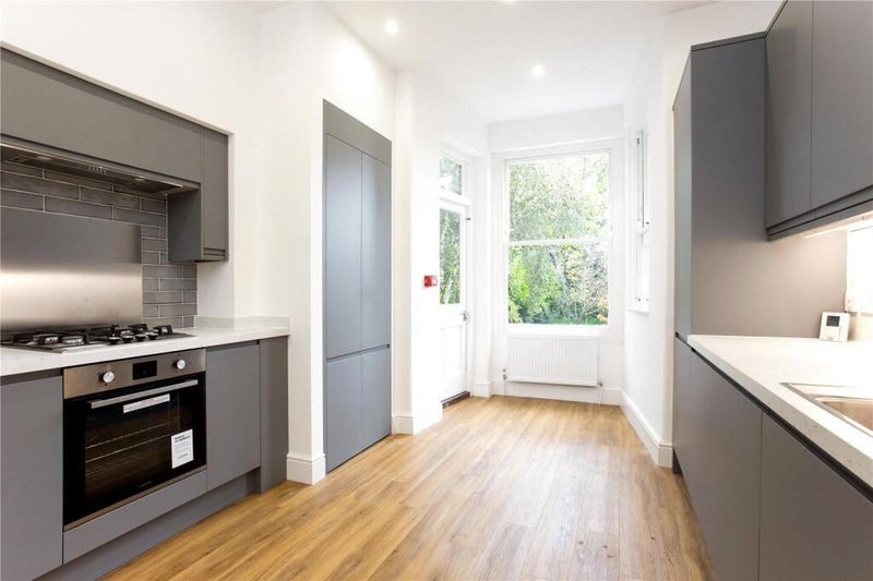 Room Arkwright Road in Greater London