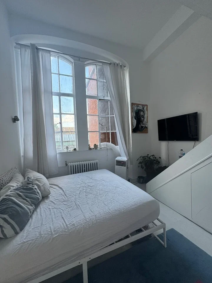 Flat Dalston Lane in Greater London