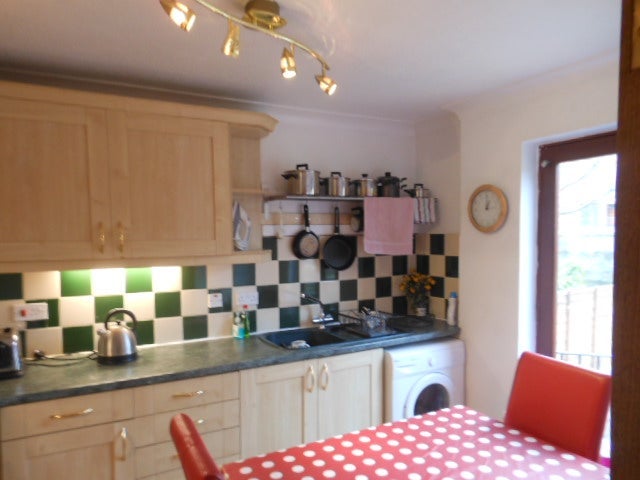 Room Fowey Close in Greater London