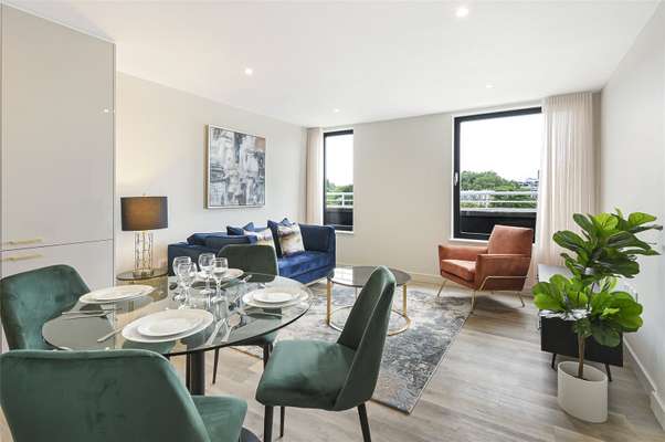 Flat Brompton Road in Greater London