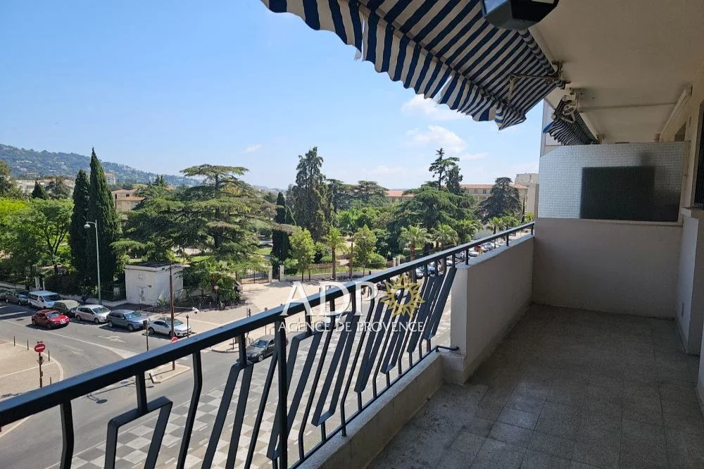 Flat Boulevard Carnot in Le Cannet