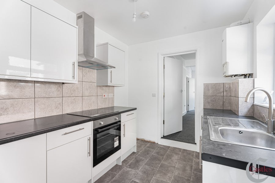 House Liberty Close in Greater London