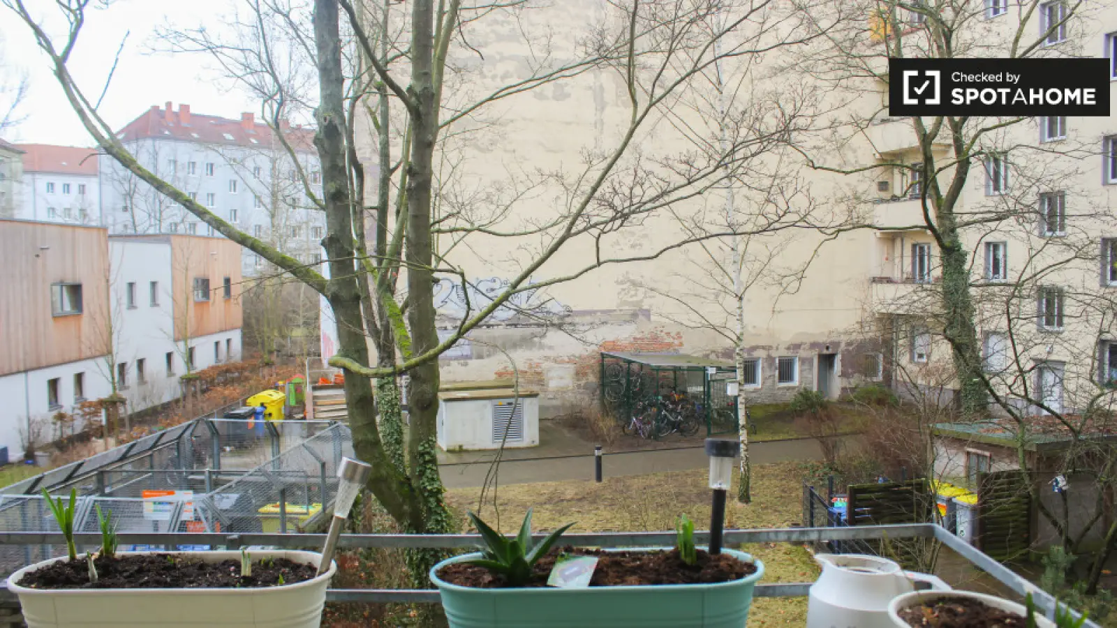 Wohnung Neue Krugallee in Berlin