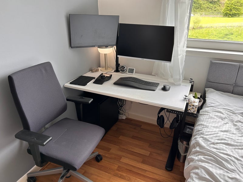 Room Firpark Court in Glasgow