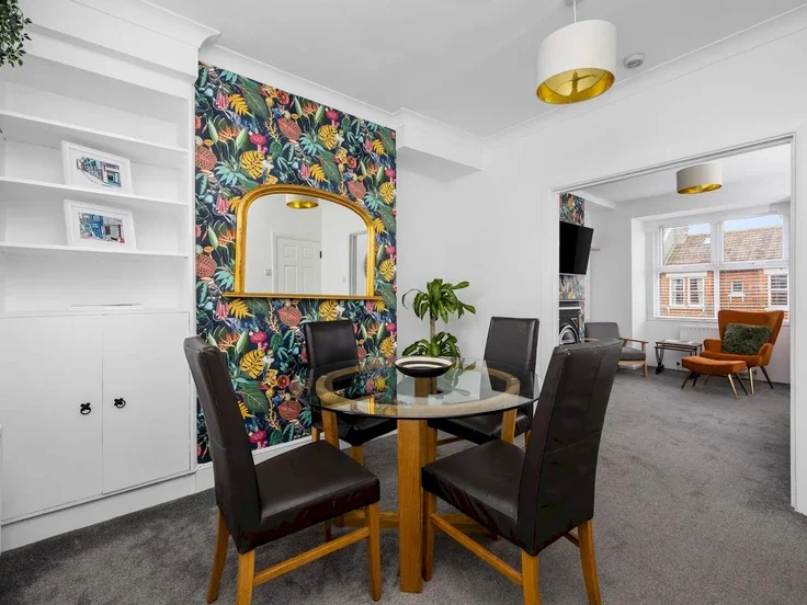 Flat Totland Road in Brighton