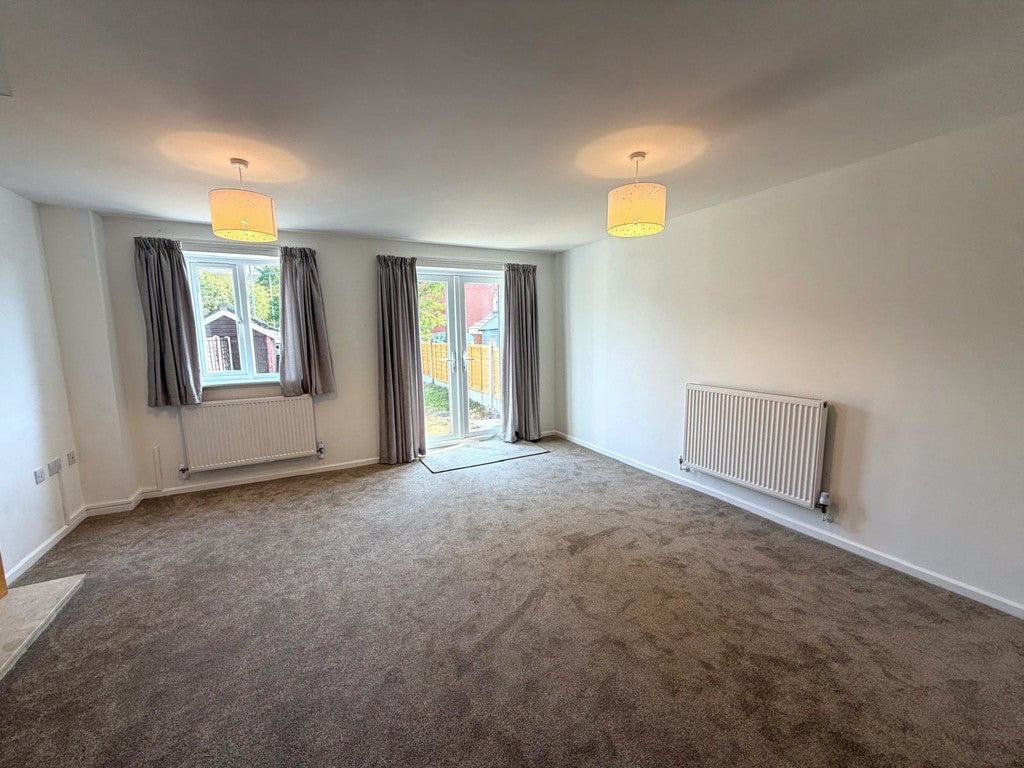House SEVEN ACRES CLOSE in East Staffordshire