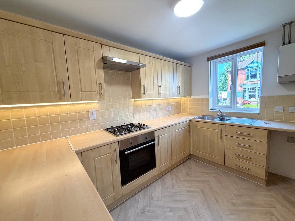 House SEVEN ACRES CLOSE in East Staffordshire