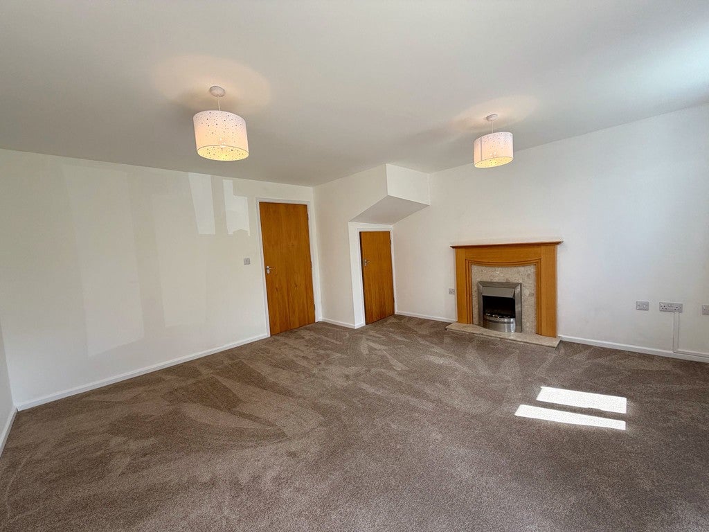 House SEVEN ACRES CLOSE in East Staffordshire