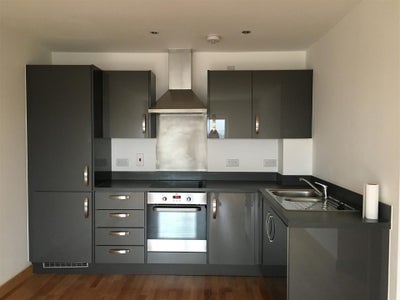 Flat Cherrydown East in Basildon