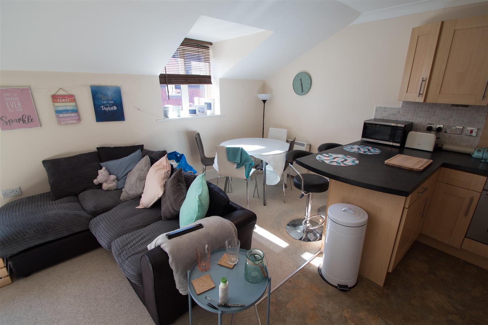 Flat Regency Court in Leeds