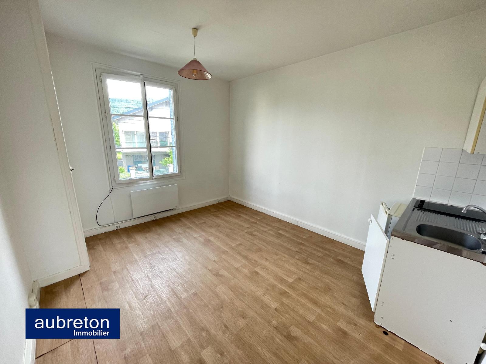 Appartement Rue Bellonte à Saint-Martin-d'Hères