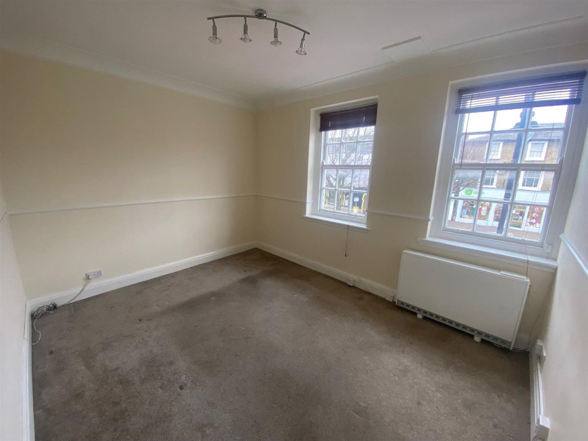 Flat Library Court in Hoddesdon