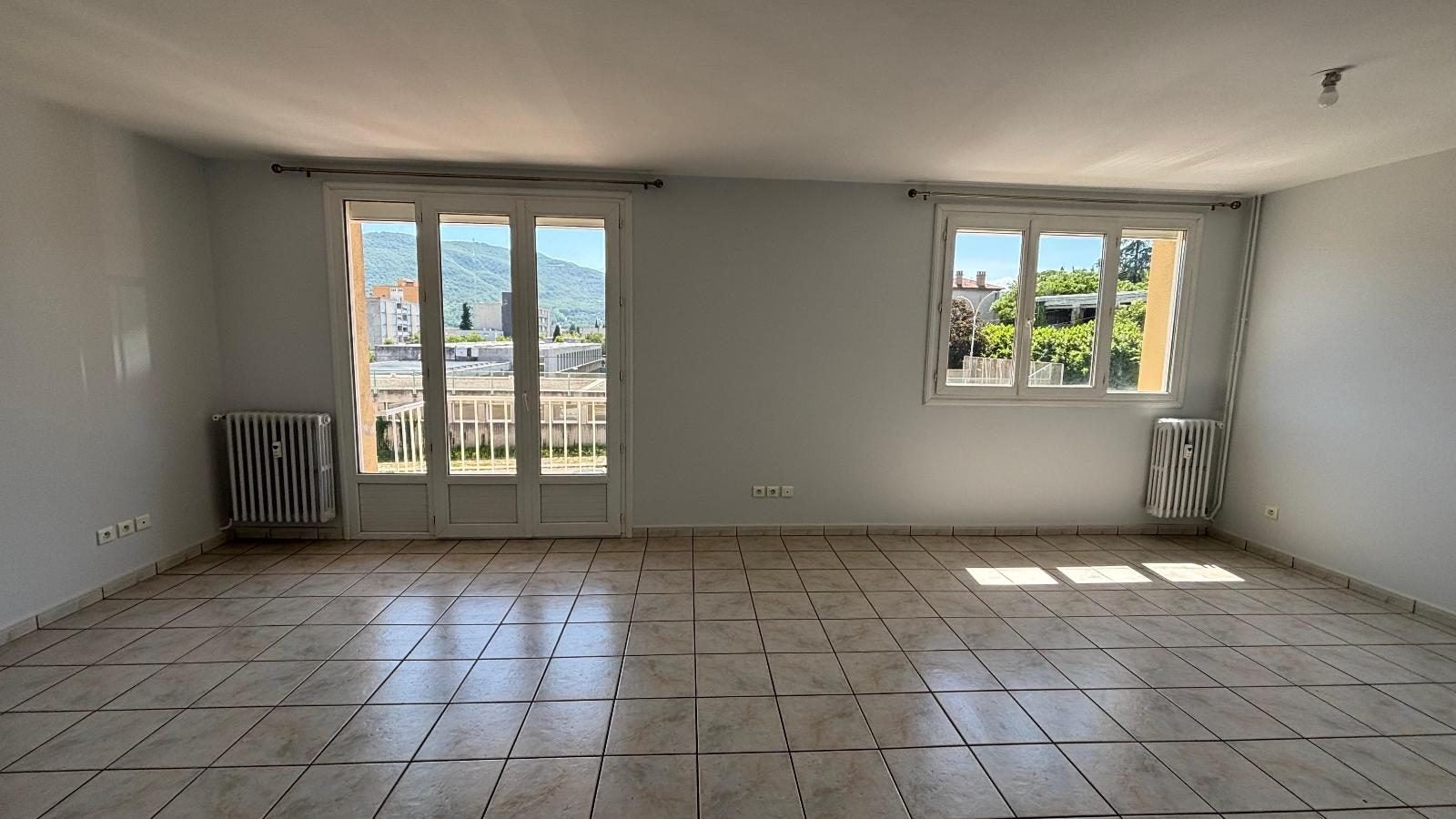 Appartement Avenue du Moulin de Madame à Privas