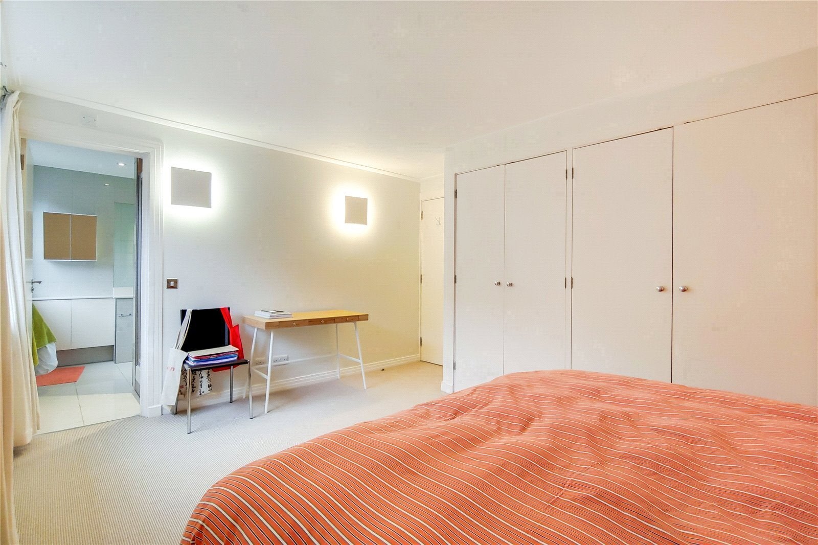 Flat Vincent Square in City of Westminster