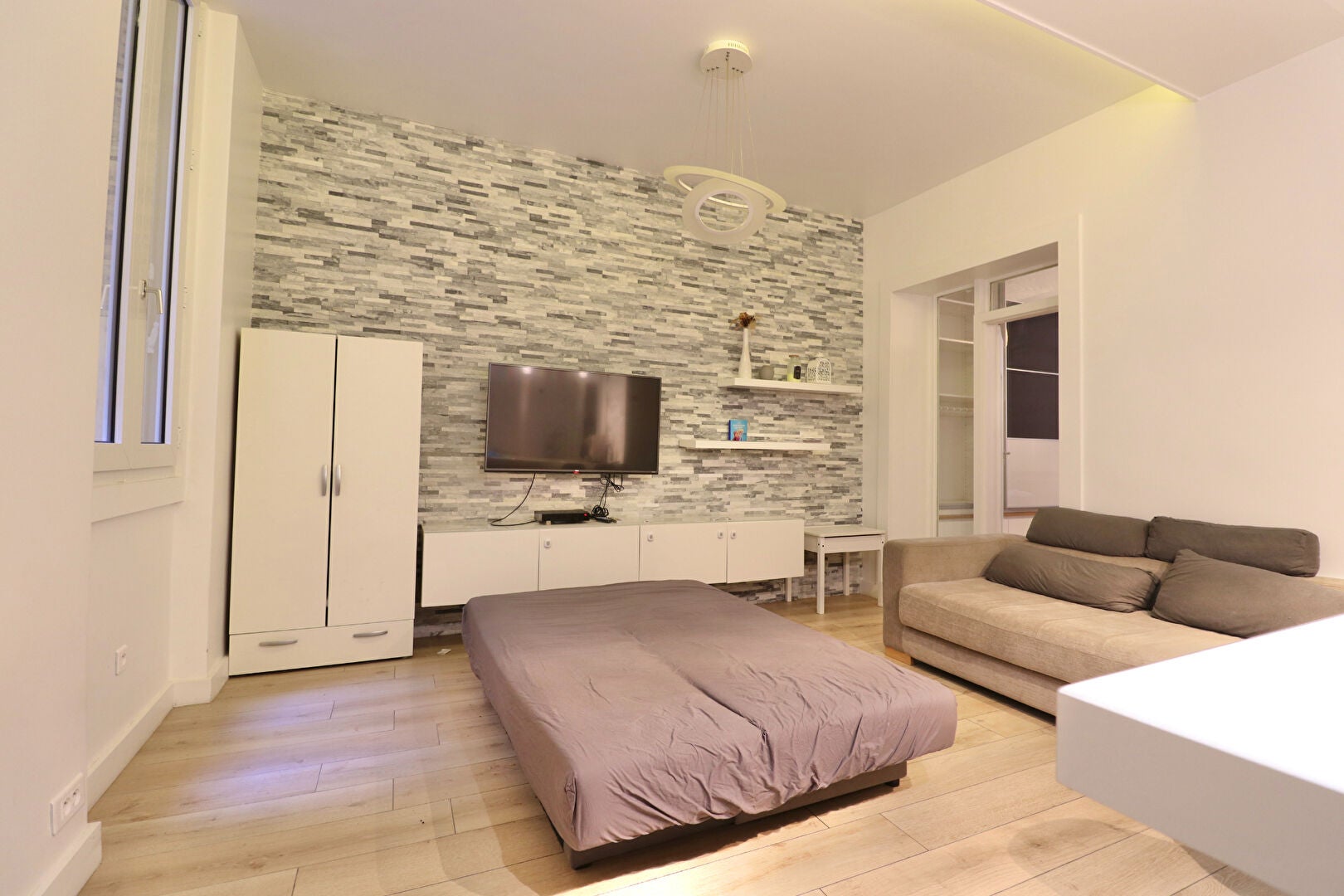 Appartement Rue Gustave Geffroy à Paris