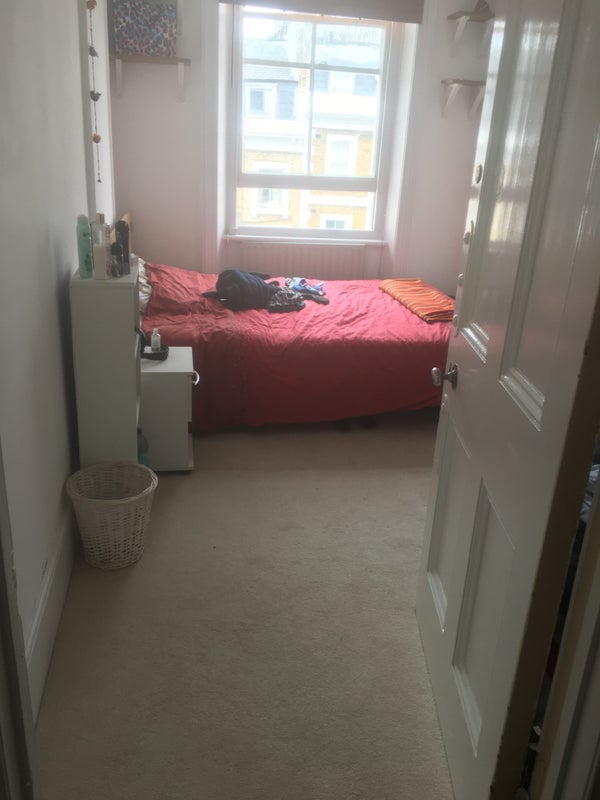 Room Lexham Gardens in Greater London