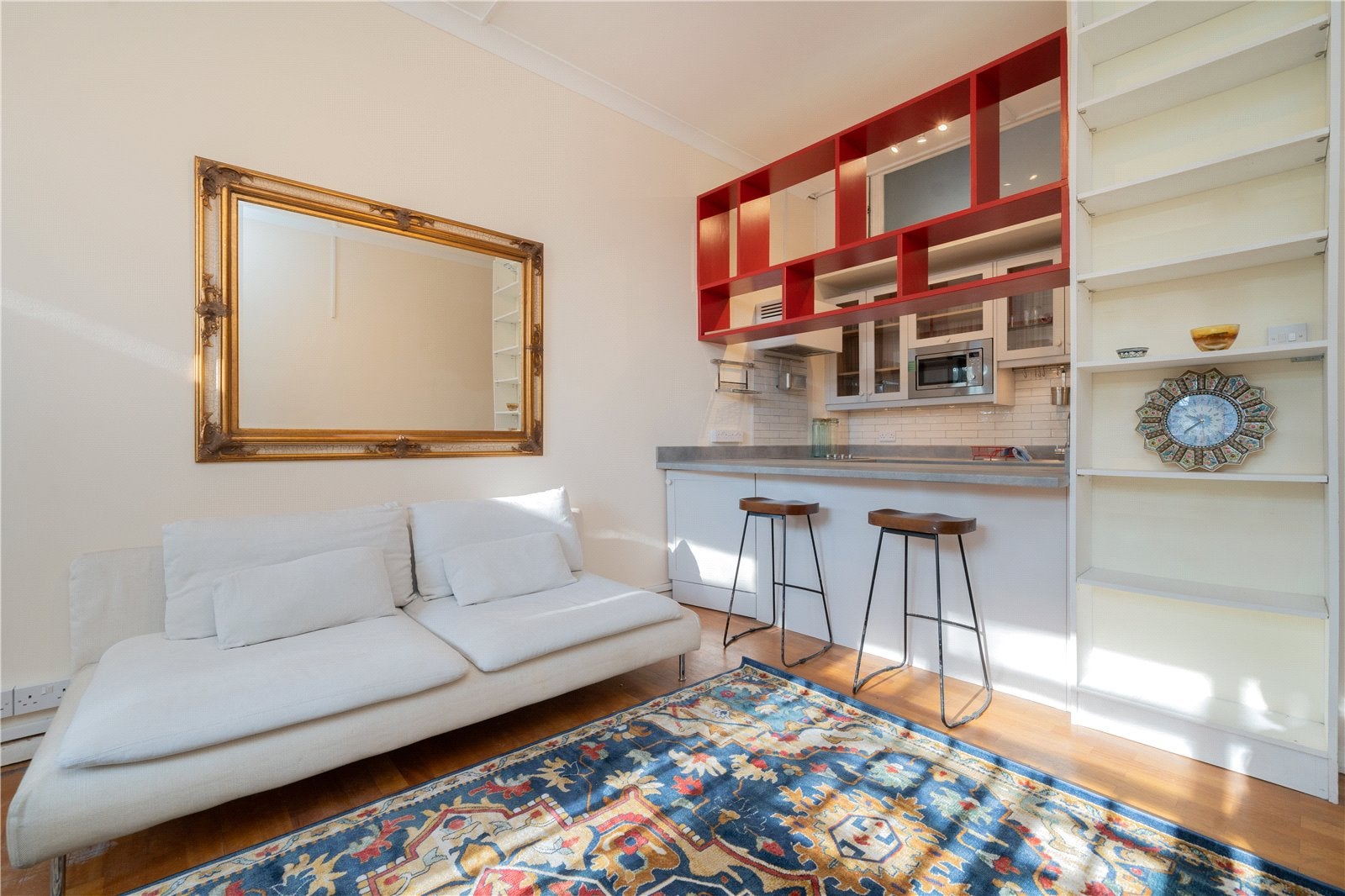 Flat Fulham Road in Greater London