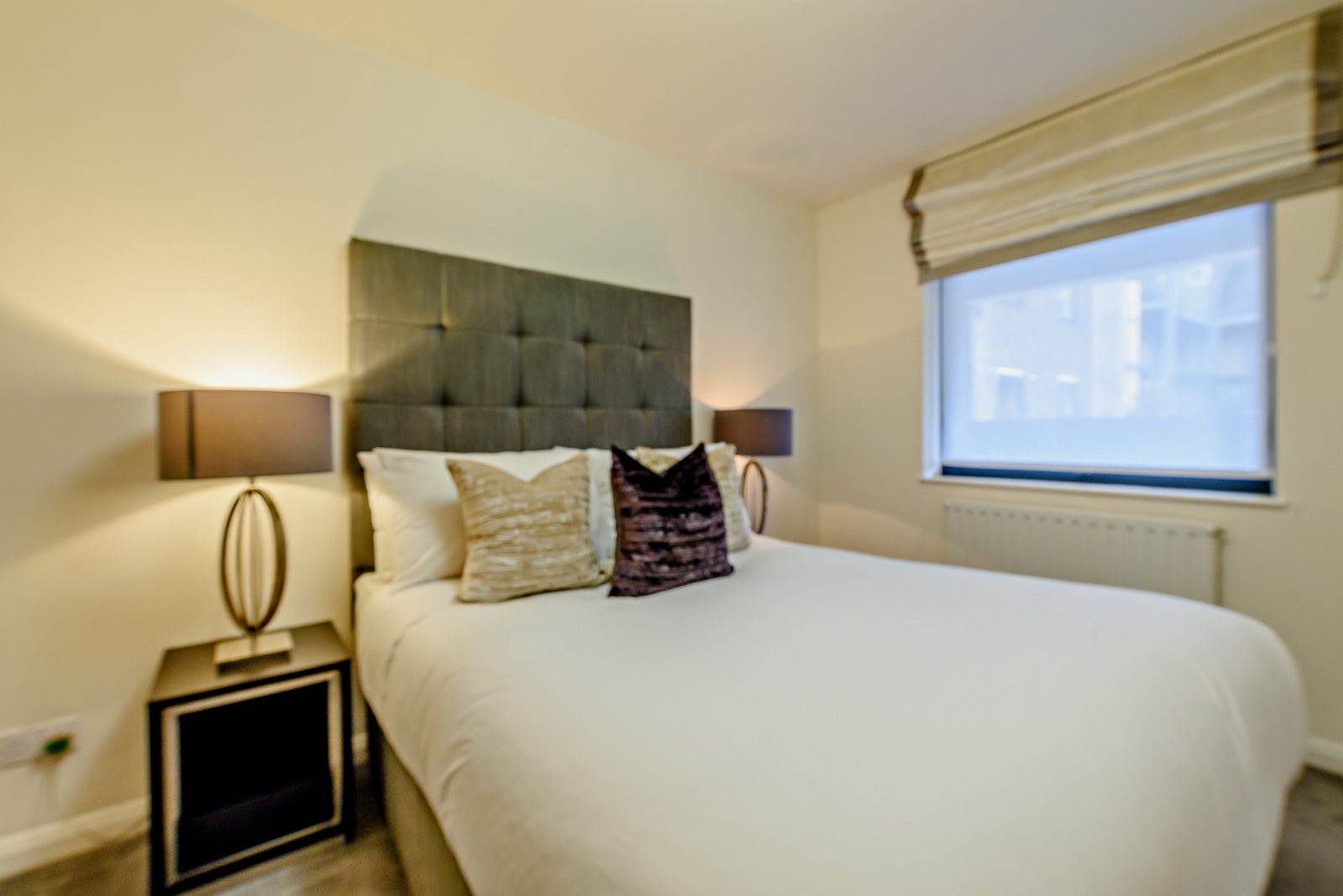 Flat Turnham Green Terrace in Greater London