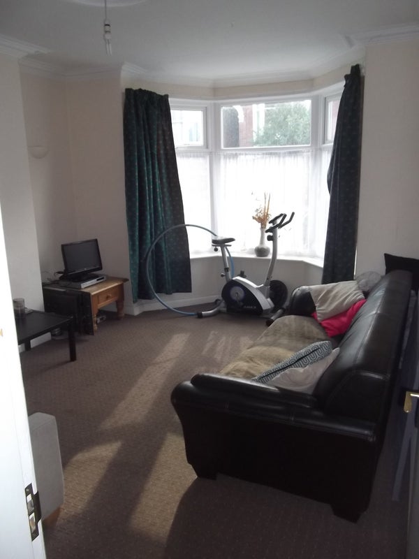 Room Roach Road in Sheffield