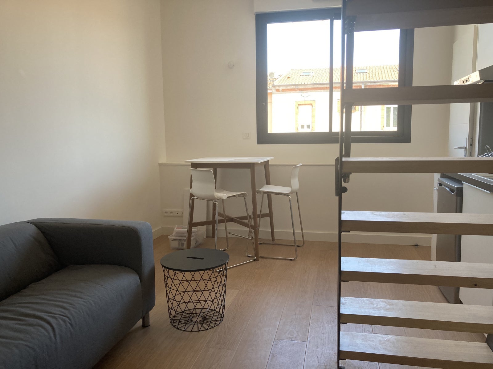 Flat Avenue de la Colonne in Toulouse