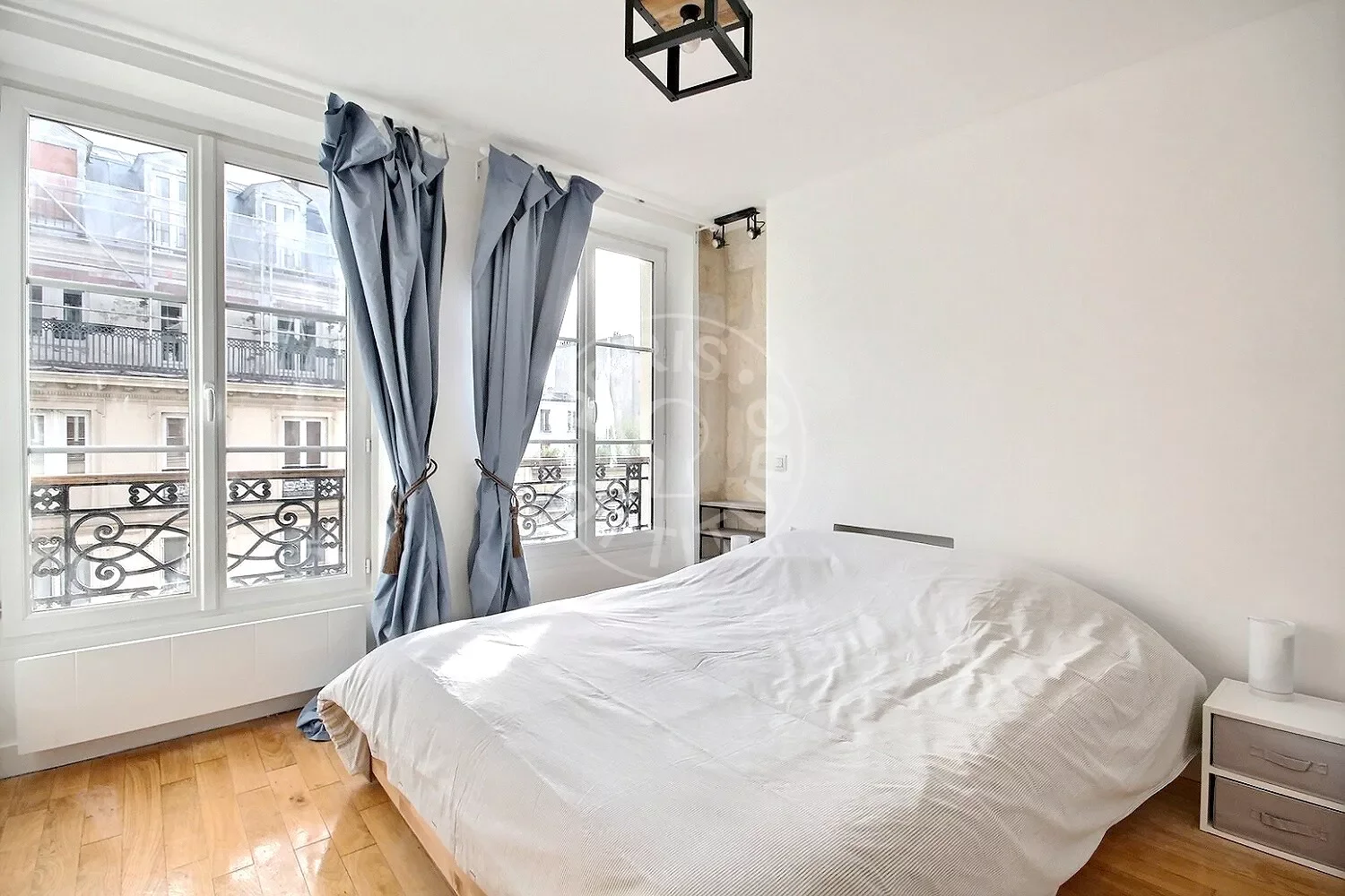 Appartement Rue Saint-Denis à Paris
