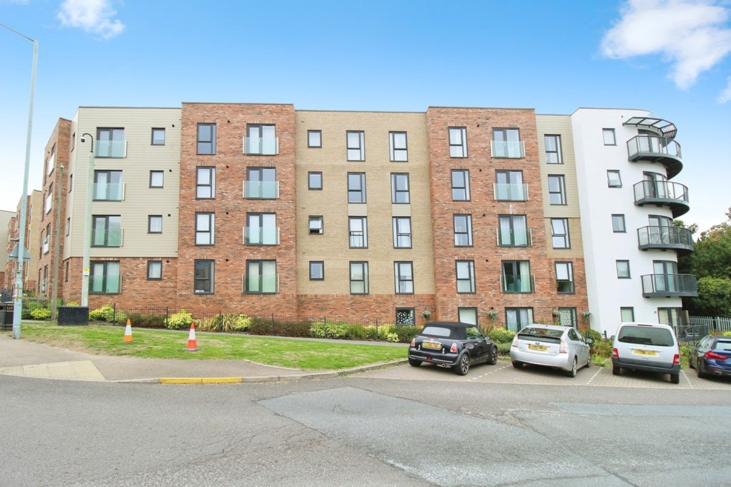 Flat Harland Court in West Suffolk
