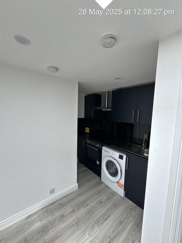 Flat Skeffington Road in London