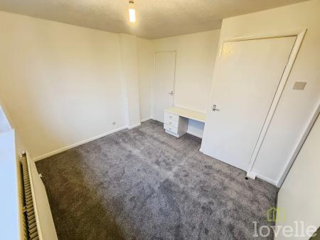 House Lisburn Close in Lincoln