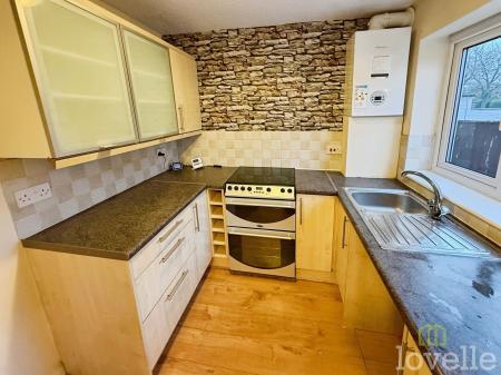 House Lisburn Close in Lincoln