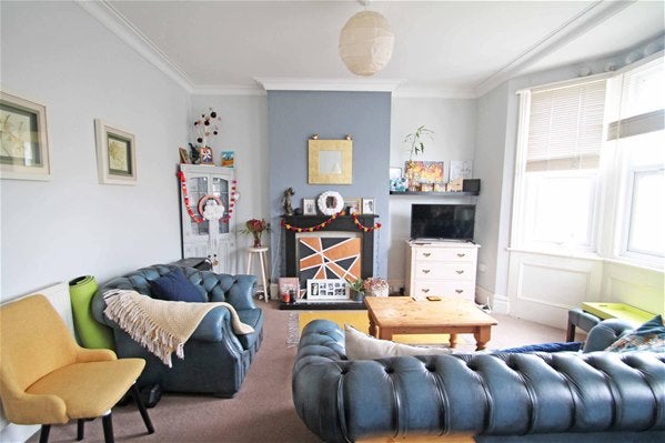 Flat St Leonards Road in Portslade by Sea