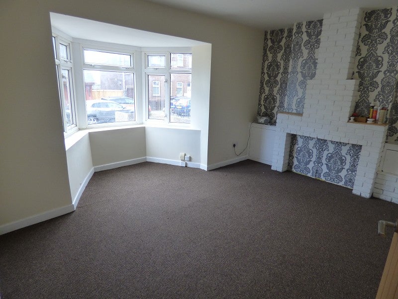 House Pantyrheol in Neath