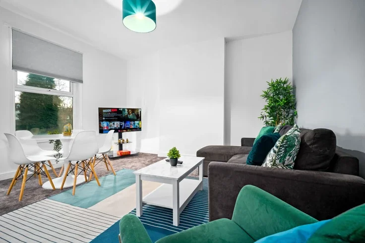 Flat Blenheim Road in Birmingham