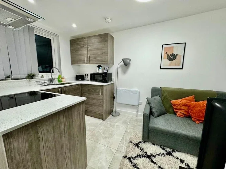 Flat Whitchurch Road in Cardiff