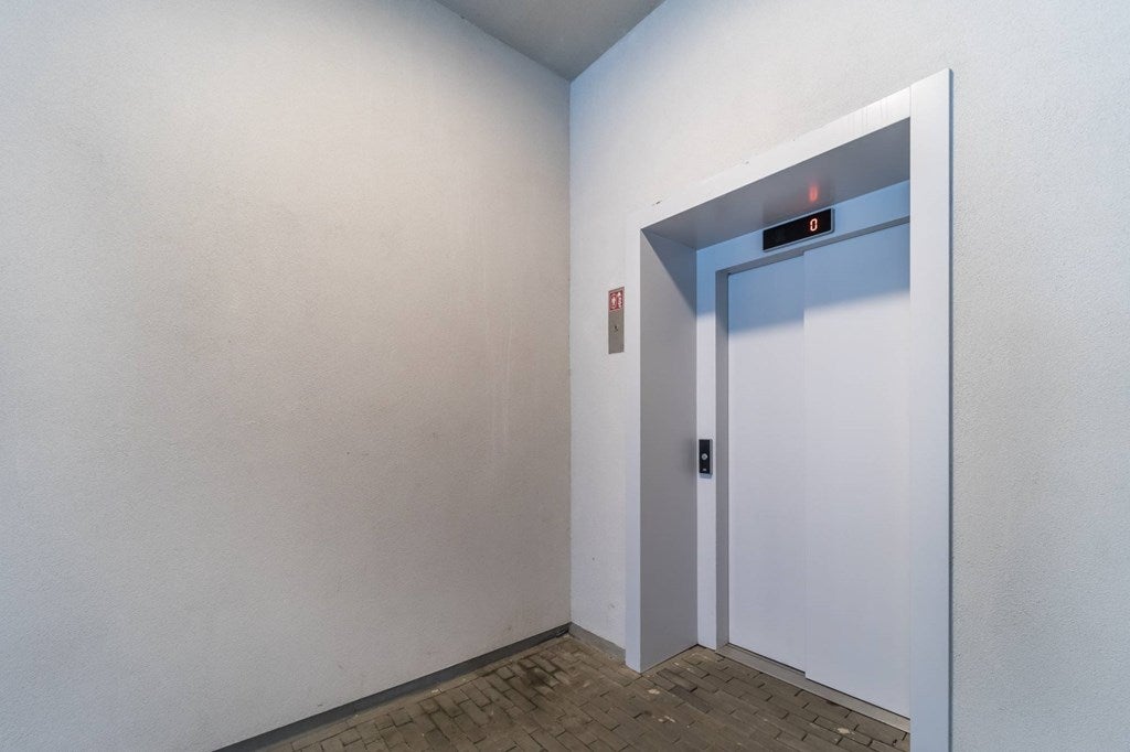 Flat Oostenburgermiddenstraat in Amsterdam