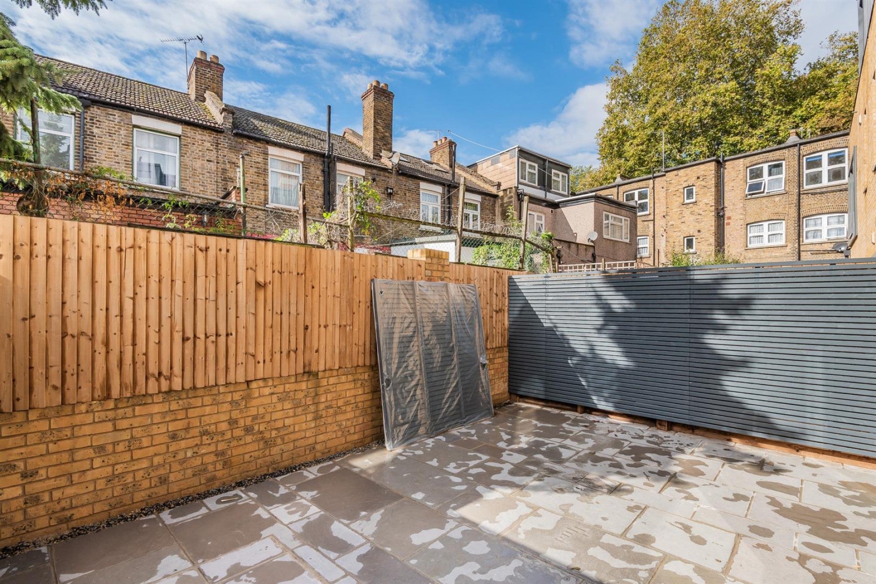 House Otley Terrace in Greater London
