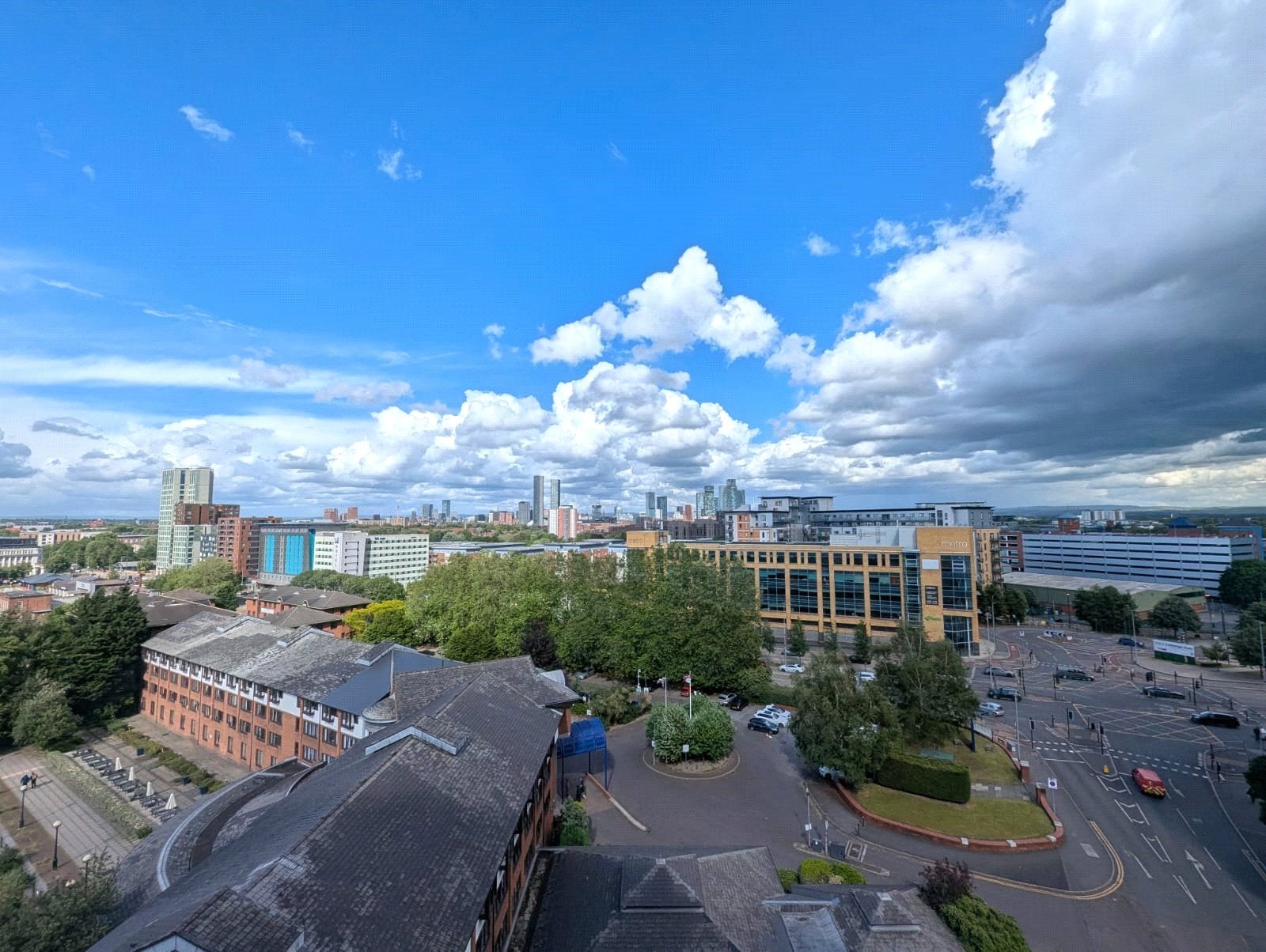Flat Clippers Quay in Salford