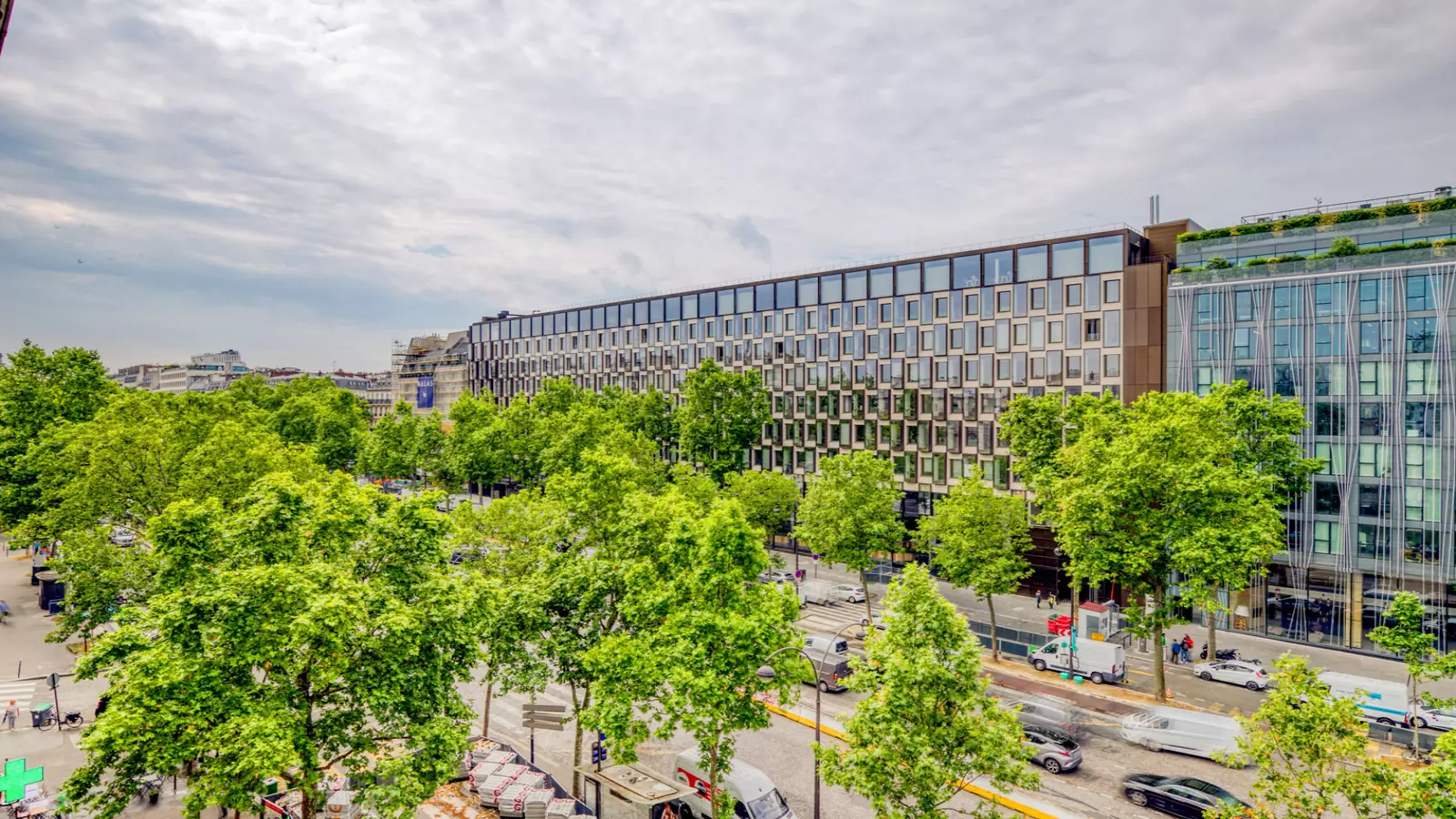 Flat Avenue de la Grande Armée in Paris