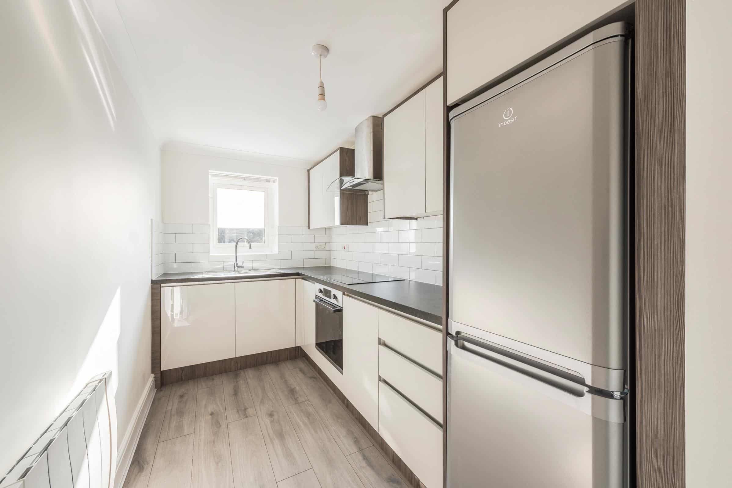 Flat Kingston Road in Greater London
