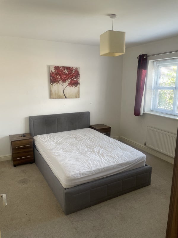 Room Ditta Drive in Sandwell