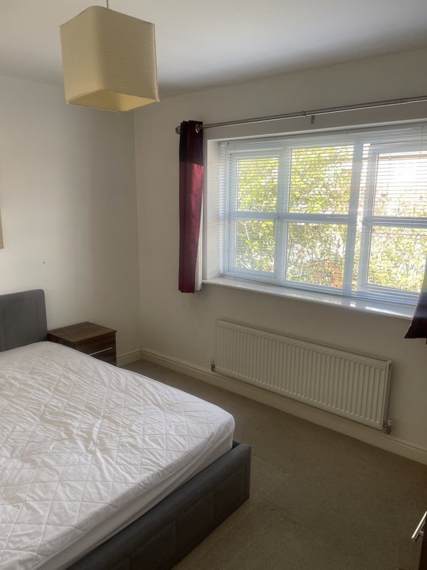 Room Ditta Drive in Sandwell