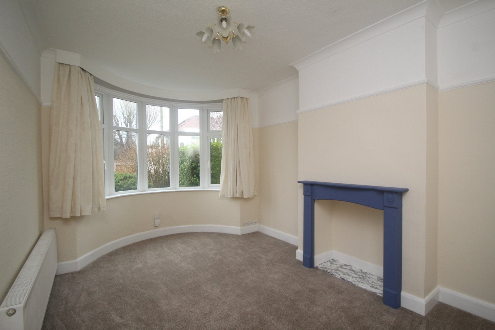 House Pannal Ash Road in Harrogate