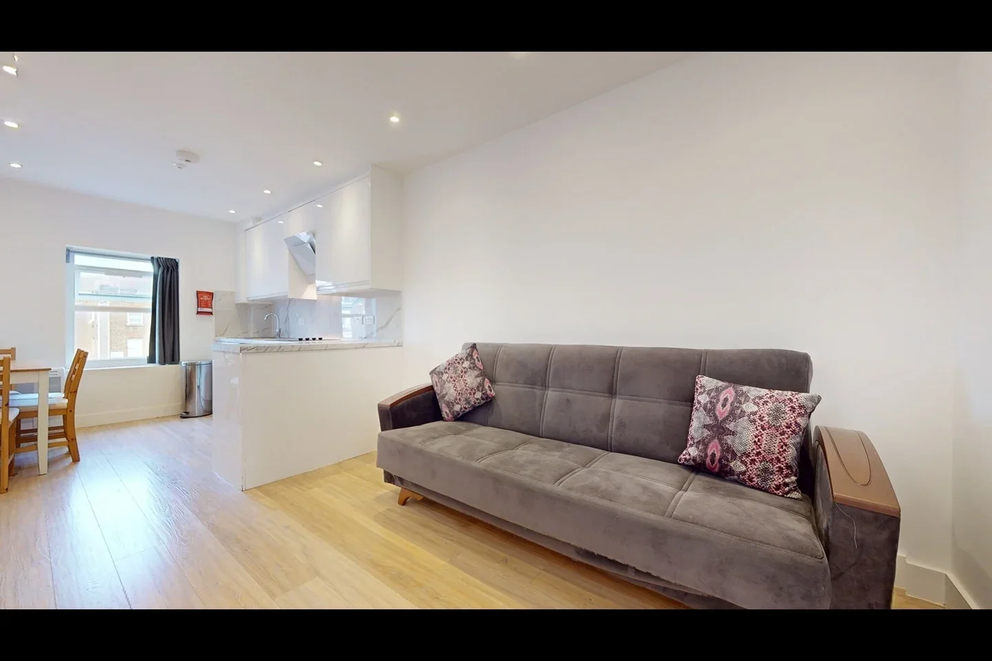 Flat Edgware Road in City of Westminster