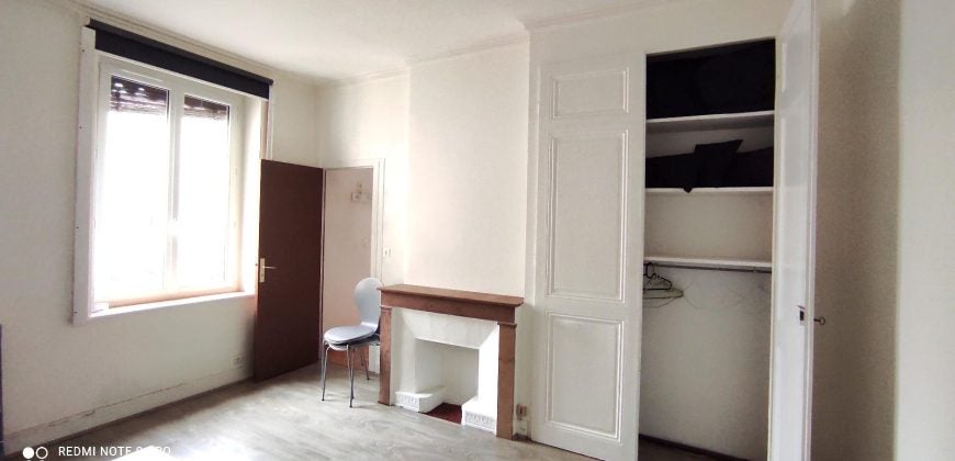 Flat Rue Tête d'Or in Lyon