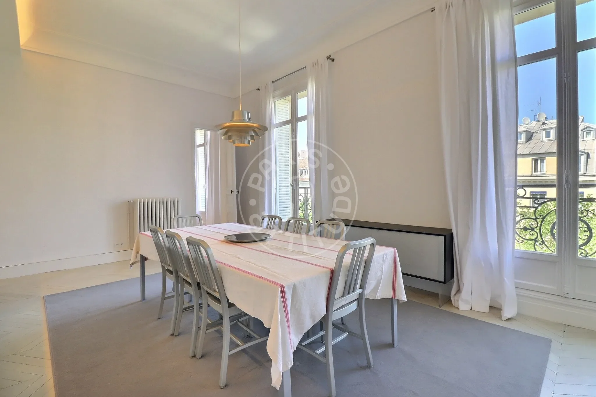 Appartement Boulevard Saint-Germain à Paris