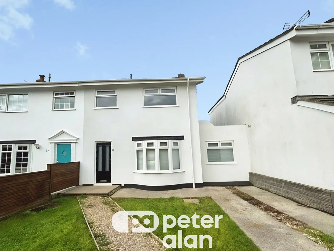 House Sker Walk in Porthcawl
