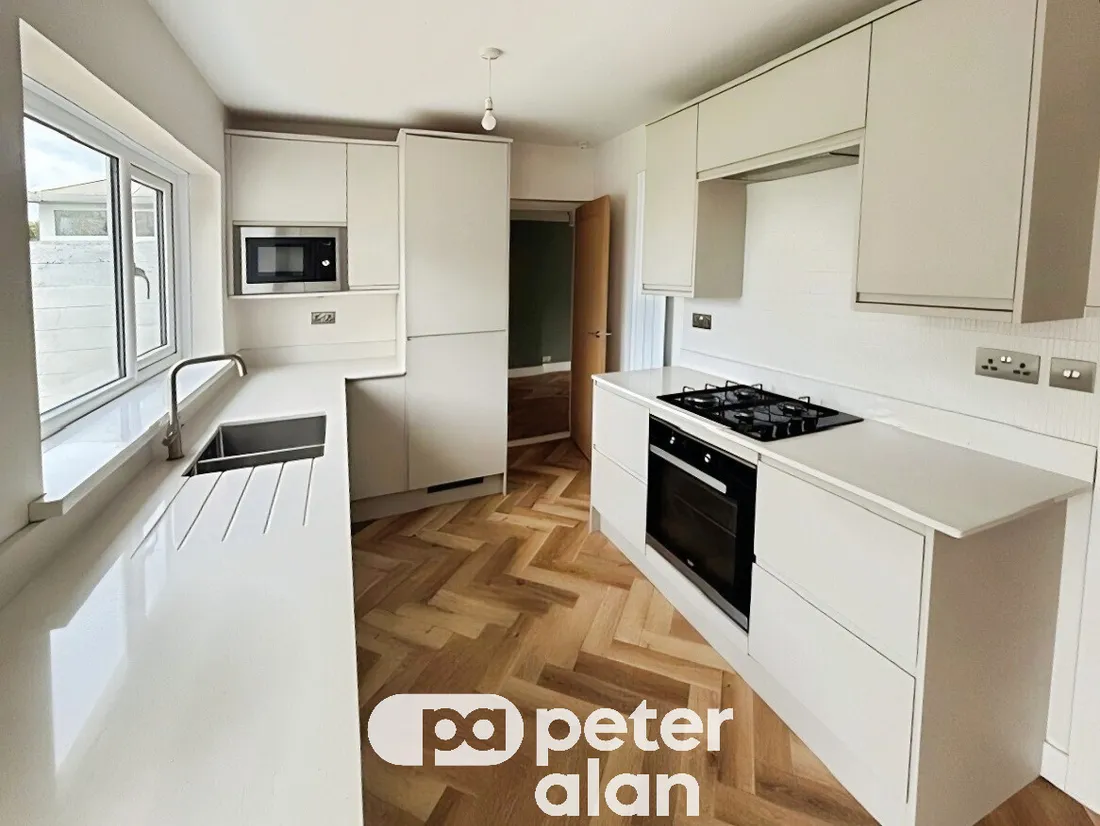 House Sker Walk in Porthcawl