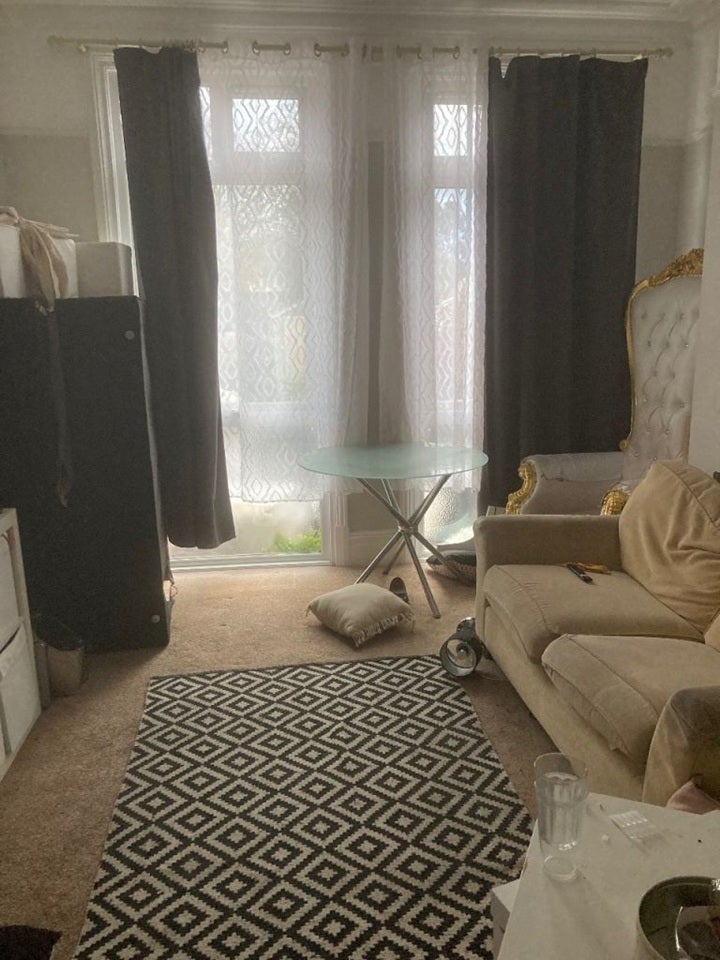 Room Inchmery Road in Greater London