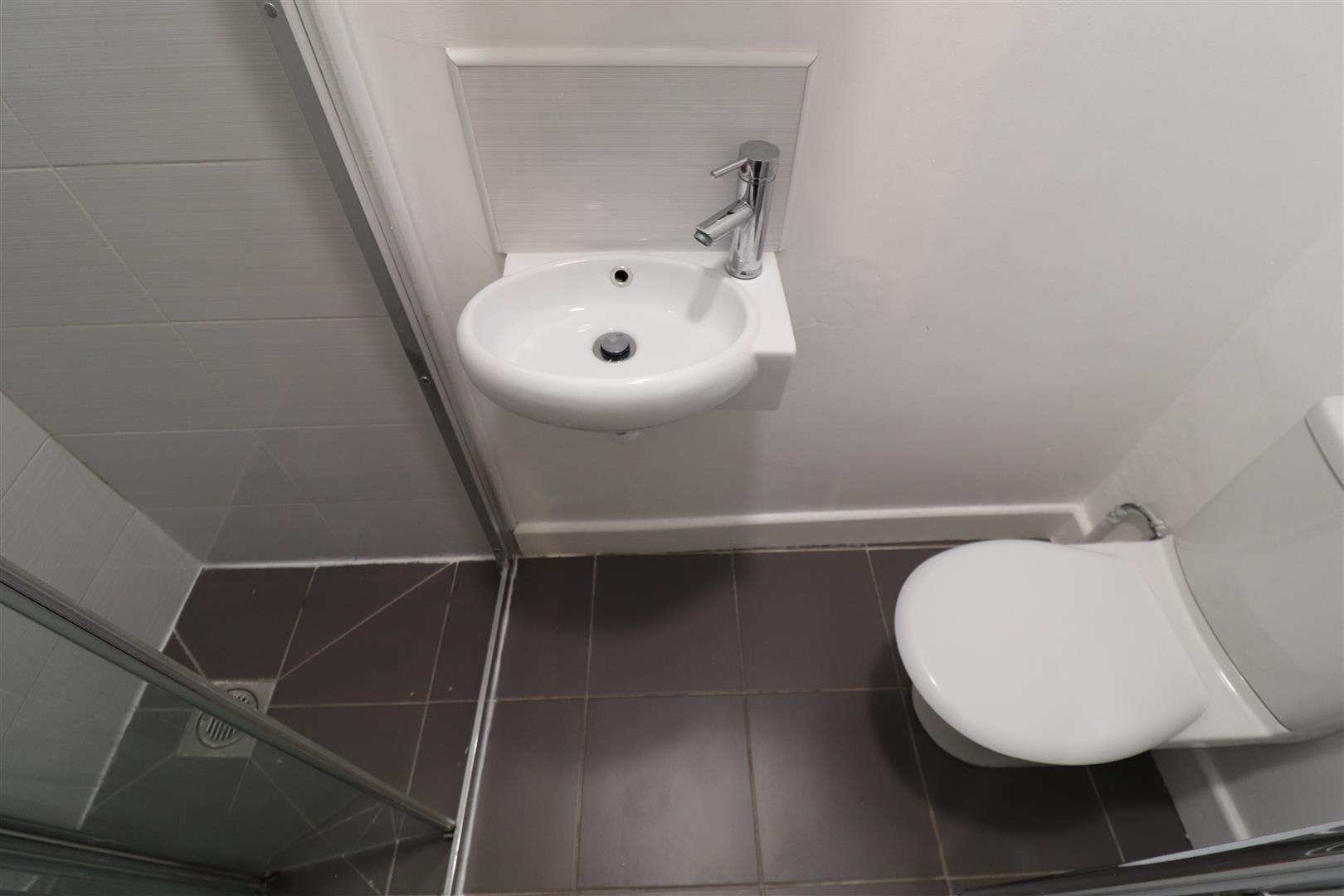Room Harley Street in Coventry